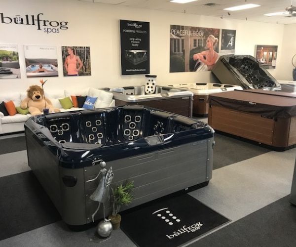 Bullfrog Spas Showroom in Texas