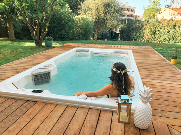 4 Backyard Swim Spas - Get Ultimate Outdoor Enjoyment